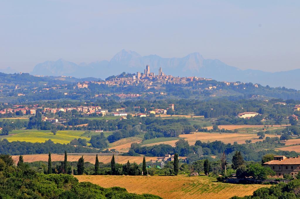 Antico Borgo Poggiarello Guest House มอนเตริจโจนี ห้อง รูปภาพ