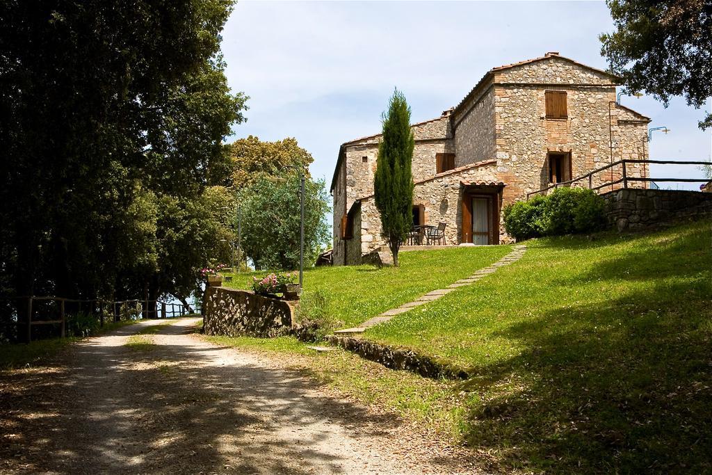 Antico Borgo Poggiarello Guest House มอนเตริจโจนี ห้อง รูปภาพ