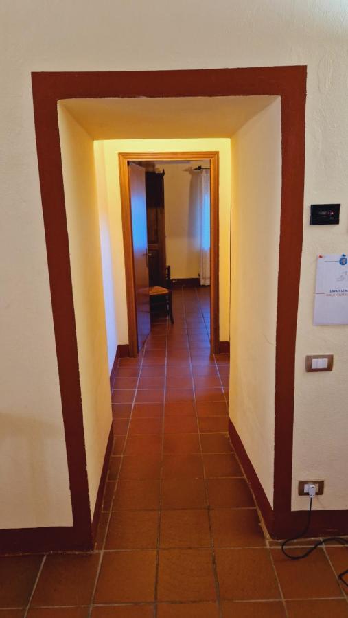 Antico Borgo Poggiarello Guest House มอนเตริจโจนี ภายนอก รูปภาพ